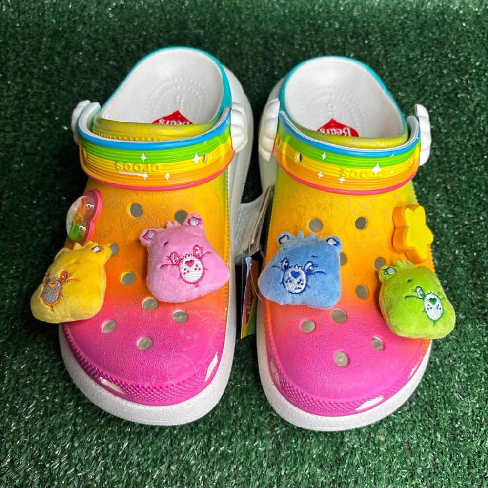 Crocs Care Bears Crush Clog Light-Up Rainbow Women's Size 6